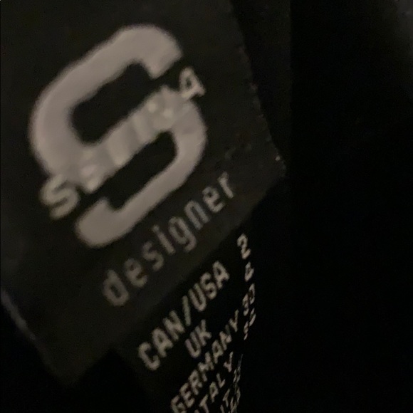 Dress - Picture 5 of 5